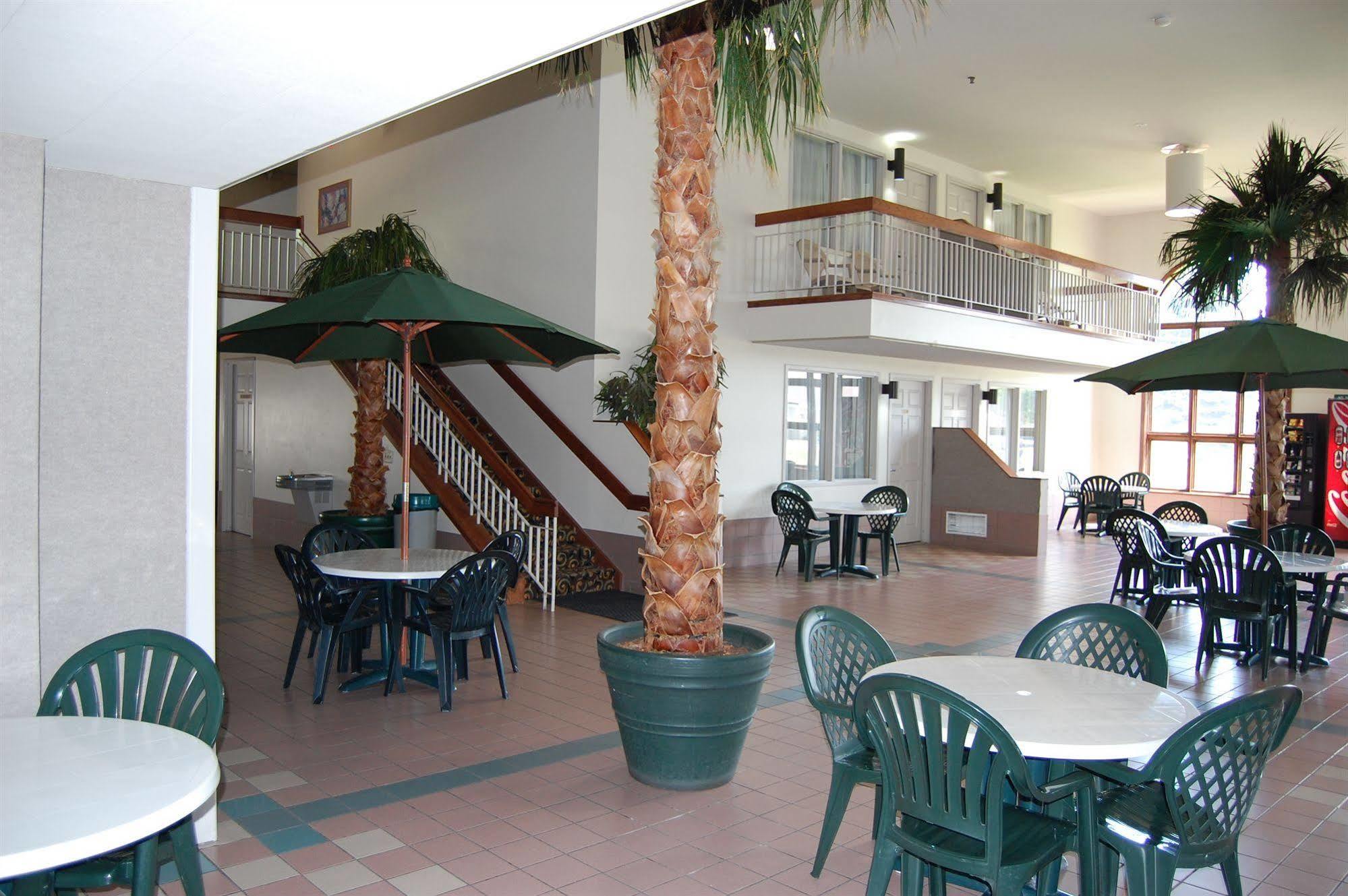 Rodeway Inn Columbia Mall Loop Grand Forks Luaran gambar